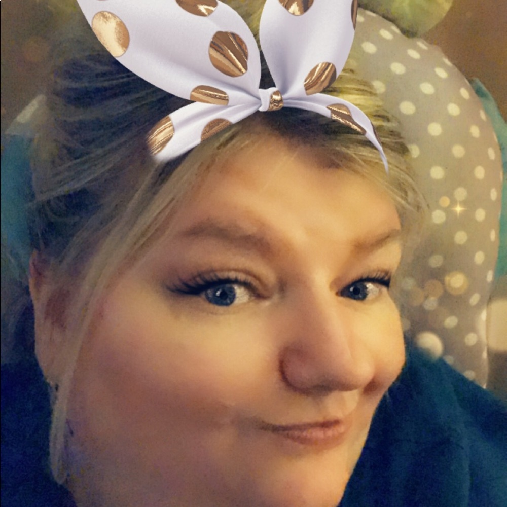 Meet your Posher, Catherine